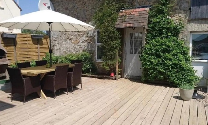 Gesnes-le-Gandelin Casa | Maison Ensoleillee -
