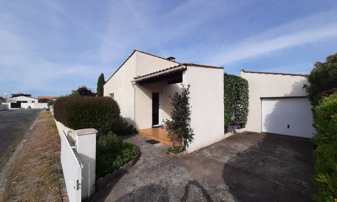 La Cotiniere Casa | Maison et Jardin Clos de Murs 5 min de la Plage