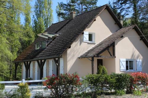 Gien Casa | Maison etang
