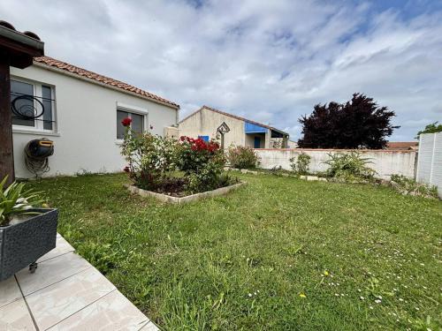 Saint-Pierre-d'Oleron Casa | Maison familiale 3 pièces, centre Saint-Pierre d'Oléron, près des commodités - FR-1-246A-359