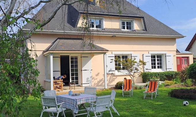 Lindbergh Plage Casa | Maison Familiale Denneville Plage , 200m de la mer