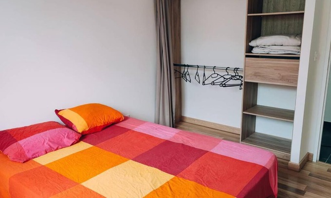 Saint-Martin-de-Hinx Casa | Maison familiale recente avec terrasse & jardin