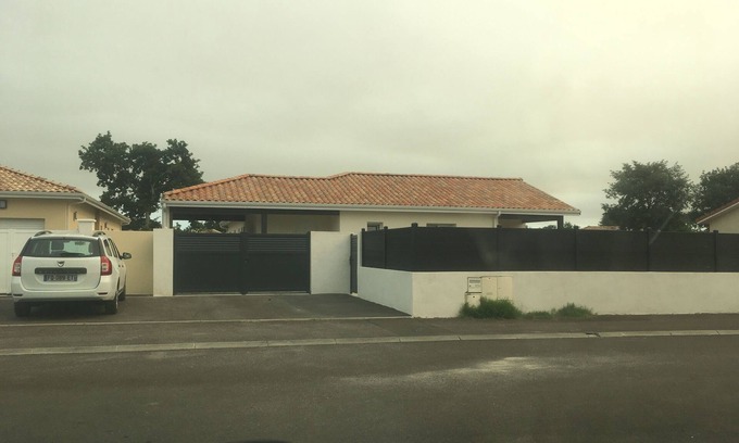 Parentis-en-Born Casa | Maison Familiale Les Coquelicots
