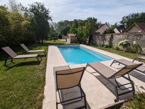 Aulnay-la-Riviere Casa | Maison familiale avec piscine privée chauffée, près de Pithiviers et Fontainebleau, à 1h30 de Paris - FR-1-590-438