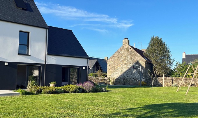 Locmariaquer Casa | Maison Familiale Contemporaine Avec Piscine Chauffée Sécurisée, Proche Plages