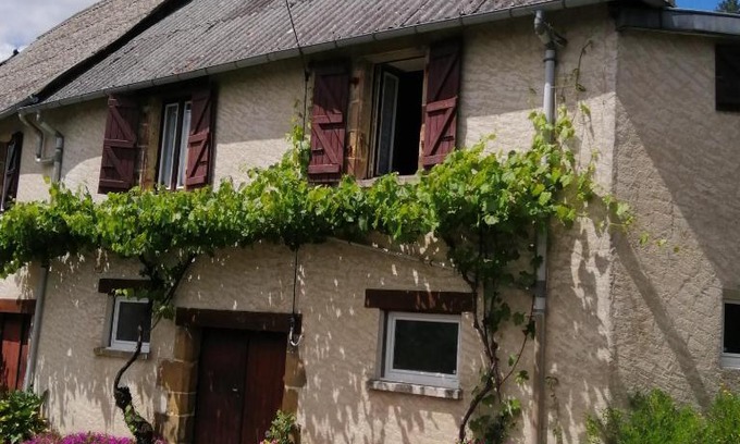 Voutezac Casa | Maison familiale coteaux de la Vézère