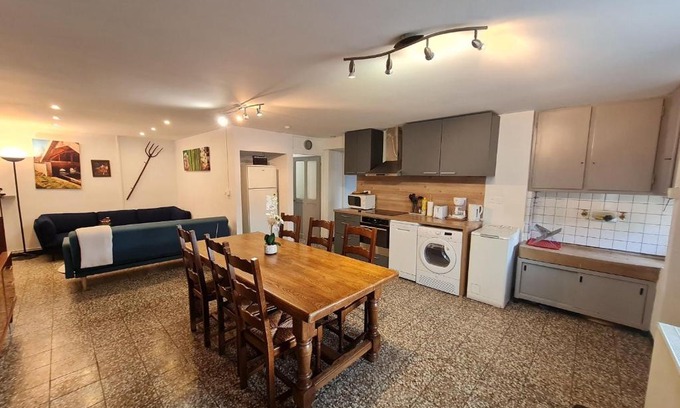 Mont-l'Etroit Casa | Maison familiale rénovée avec wifi, proche de sites historiques - FR-1-584-371