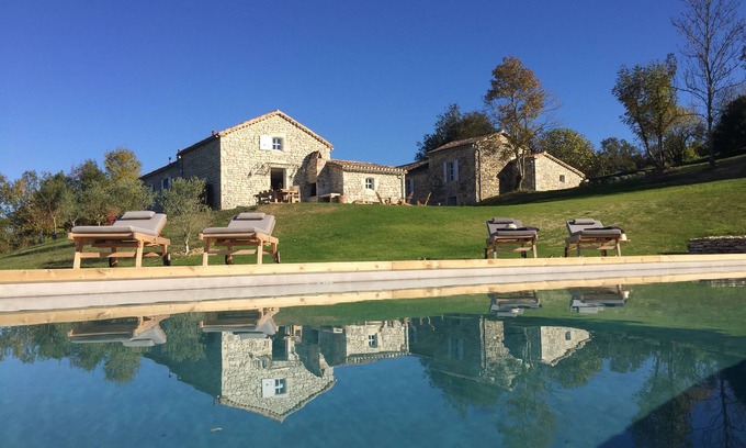 Montcuq Casa | Maison Forte