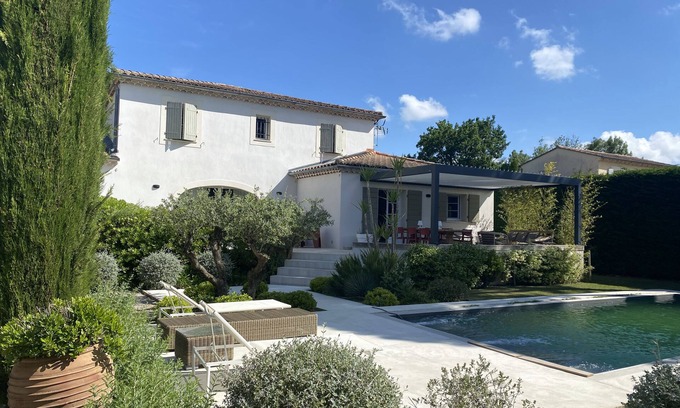 Entraigues-sur-la-Sorgue Casa | Maison de Famille, Douce, où il Fait bon Profiter de ses Vacances