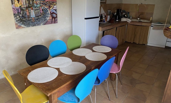Orthoux-Serignac-Quilhan Casa | Maison de Village Tout Confort et Pleine de Charme