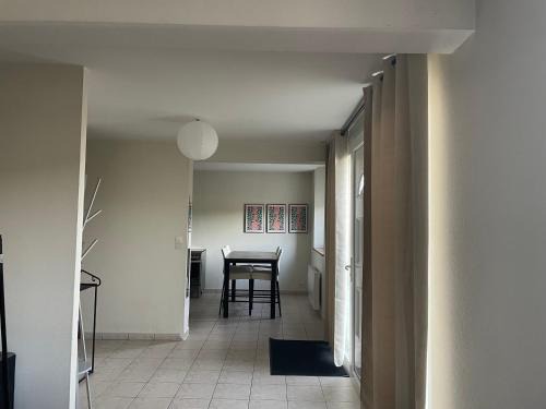 Saint-Germain-le-Guillaume Casa | Maison en campagne sur terrain de 800 m2