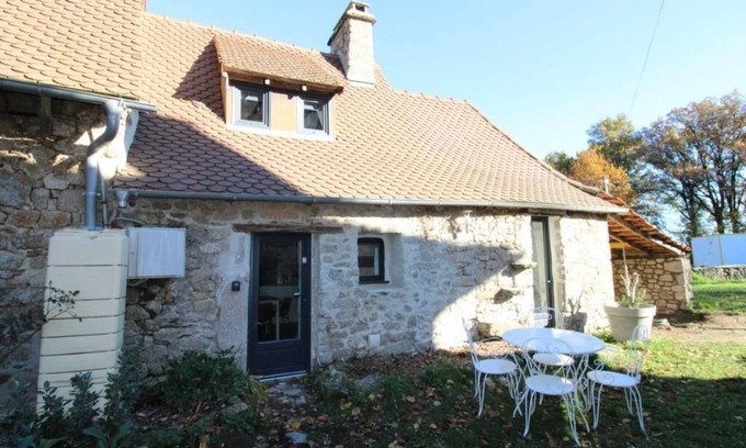 Saint-Mamet-la-Salvetat Casa | Maison de Campagne Rénovée Animaux de Compagnie Acceptés