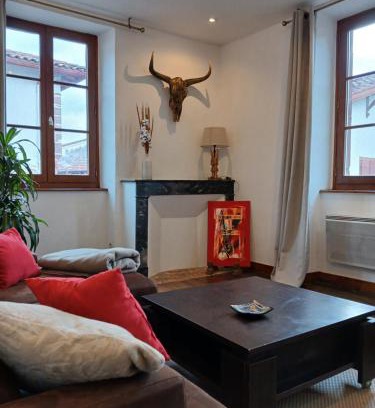 Saint-Jean-Pied-de-Port Apartamento | Maison Gohora Dago