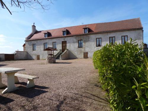 Arfeuilles Casa | Maison indépendante avec cheminée et jardin clos - Montagne Bourbonnaise, proche randonnées et Vichy - FR-1-489-280