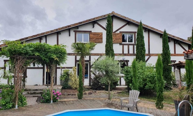 Sainte-Eulalie-en-Born Casa | Maison Landaise 12 Personnes Proche Lacs ET Forêts