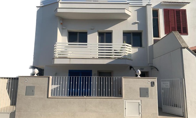 Campomarino di Maruggio Apartamento | Maison La Nina