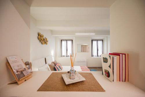 Old Town Apartamento | Maison La Pomposa Suite