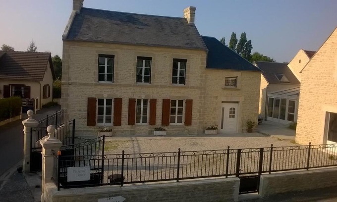 Commes Cama Y Desayuno | Maison LABBEY