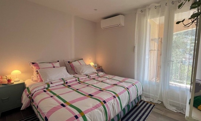 Falicon Casa | Maison Le Fleur: a haven of peace with swimming pool and garden in the hills above Nice