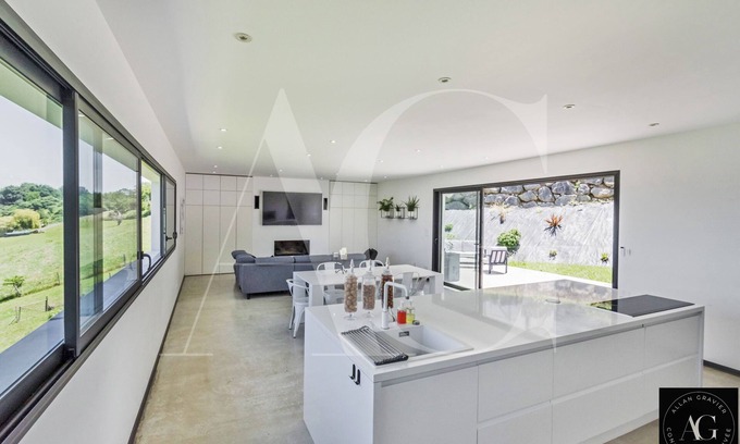 Urcuit Casa | Maison Moderne au Calme Dans la Campagne