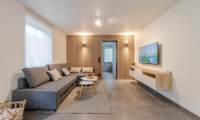 Coo Casa | Maison moderne Coo - jardin clos - animaux ok