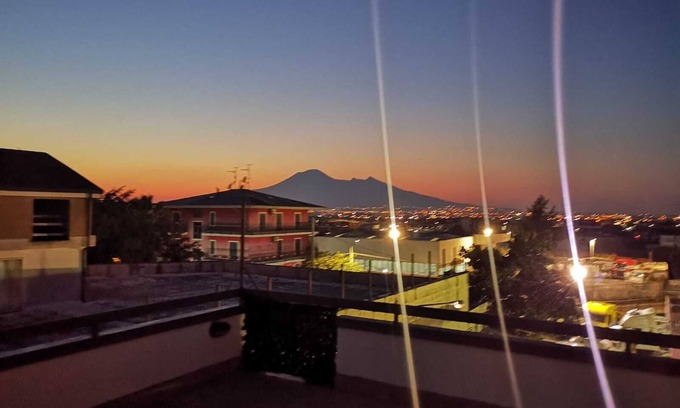 Angri Casa | Apartamento de dos habitaciones Maison Monrose con terraza con vistas al Vesubio