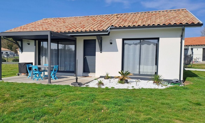 Saint-Vincent-de-Paul Casa | Maison neuve climatisée tout confort, idéal pour curistes.