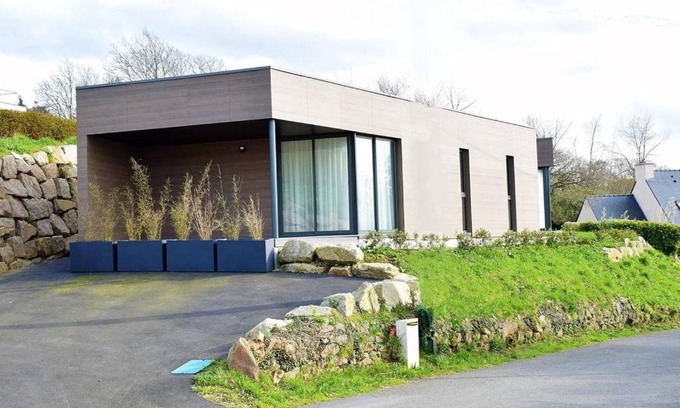 Tregastel Casa | Maison neuve à Trégastel avec WIFI, terrasse en bois et classée 3 étoiles, près des plages - FR-1-368-72