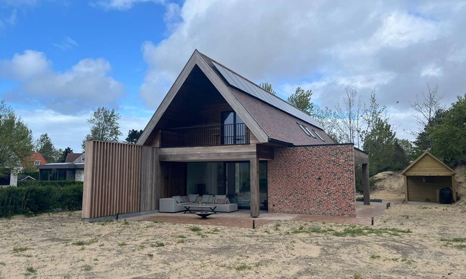 Sint-Idesbald Casa | Maison Neuve, 15 min de la Plage de St-idesbald. 8 Personnes. Terrasse Couverte
