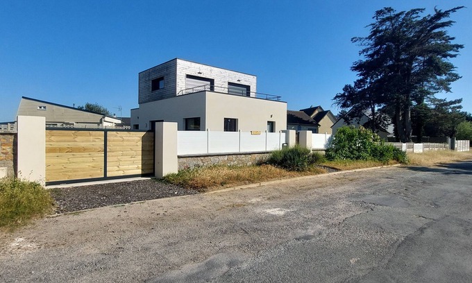 Portbail Casa | Maison Neuve au Cœur des Dunes de Lindbergh et à 700 m de la Plage !