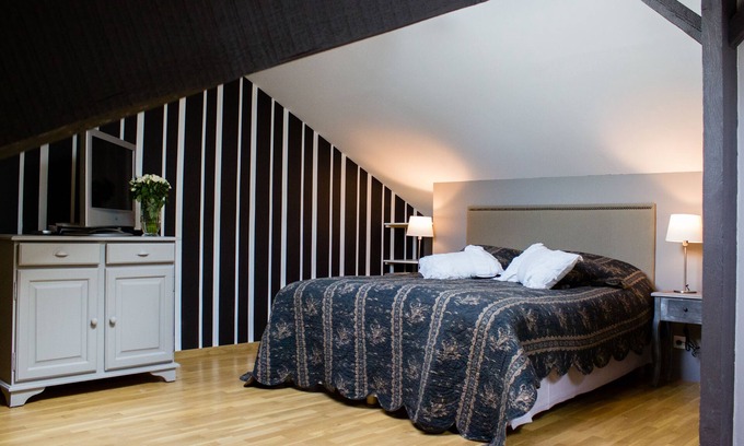 Centre Ville Casa | Maison Plein Centre Compiègne , à Côté de Tout Commerce, 40 mn Cdg, 1 H de Paris
