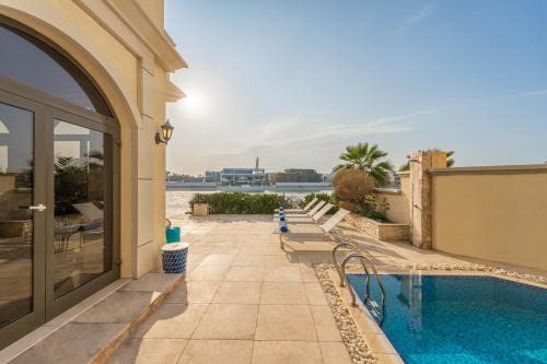 Palm Jumeirah Villa | Maison Privee - Ultra-Luxury Villa with Private Pool & Beach on Palm