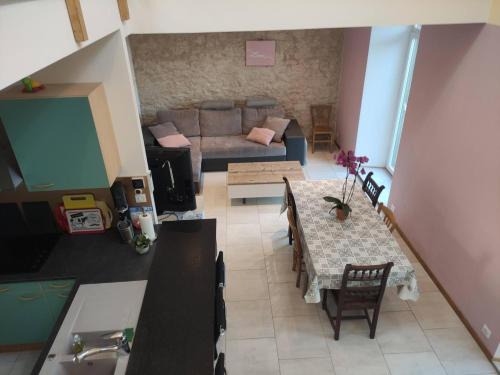 Neufchateau Apartamento | Maison Proche Gare
