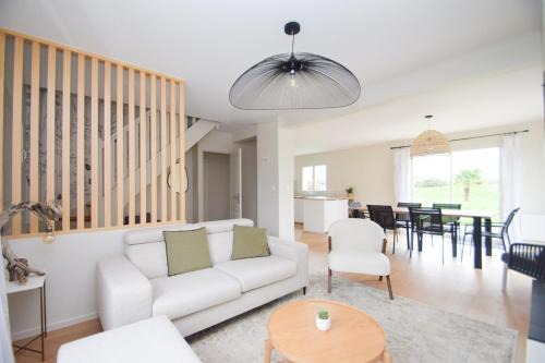 Beaussais-sur-Mer Apartamento | Maison rénovée 6 personnes proche des plages
