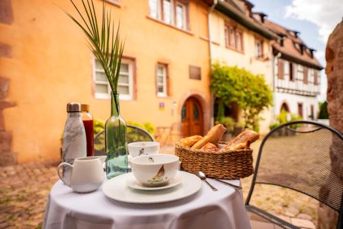 Riquewihr Apartamento | Maison Rebleuthof Sauna & Fitness