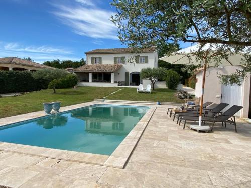 Pougnadoresse Casa | Maison Roquebeauresse - Piscine privée