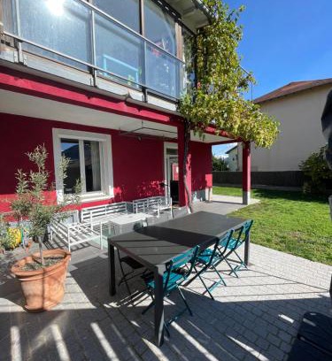 Millau Apartamento | Maison rouge