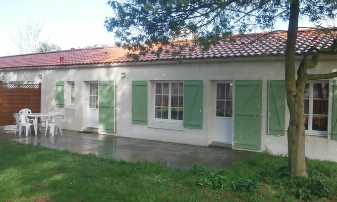 Saint-Hilaire-de-Riez Casa | Maison Saint-Hilaire-de-Riez, 4 pièces, 6 personnes - FR-1-91-142