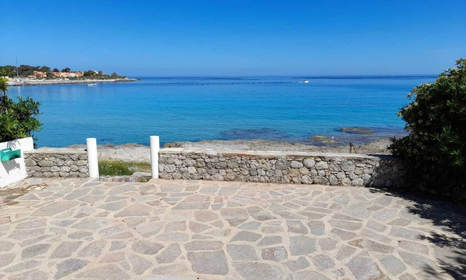 Marine de Saint Ambroggio Casa | Maison - Sant'ambroggio - La Méditerranée au Bout de la Terrasse