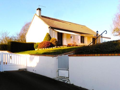 Disse-sous-le-Lude Casa | Maison située aux confins de la Vallée du Loir
