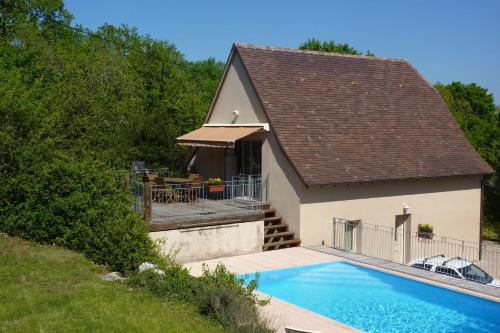 Loubressac Casa | Maison spacieuse à Loubressac avec piscine privée