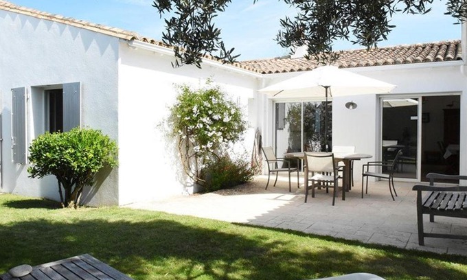 Les Portes-en-Re Casa | Maison spacieuse avec jardin, cheminée, internet et lits faits à l'arrivée - Les Portes-en-Ré - FR-1-434-10