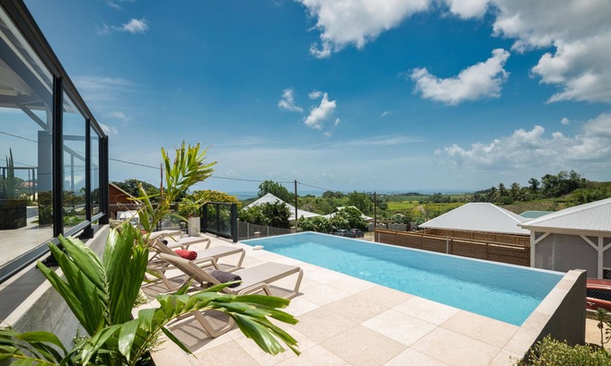 Sainte-Rose Villa | MAISON SUGAR CANE 4* - VISTA PANORÁMICA + PISCINA