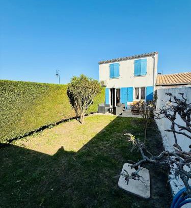 Le Petit Village Casa | Maison tout confort 4 personnes port des salines 3 étoiles 2025