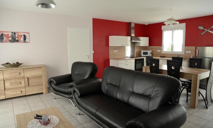 Champagnolles Casa | Maison tranquille et cosy procher mer et thermes