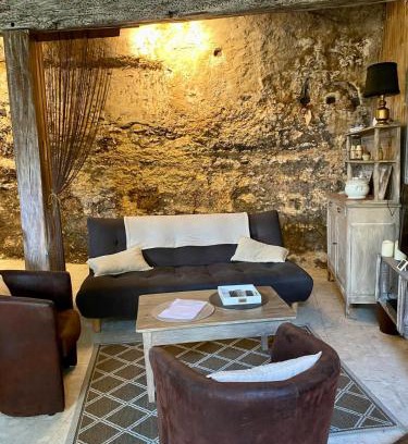 Les Eyzies Casa | Maison troglodyte aux Eyzies Périgord