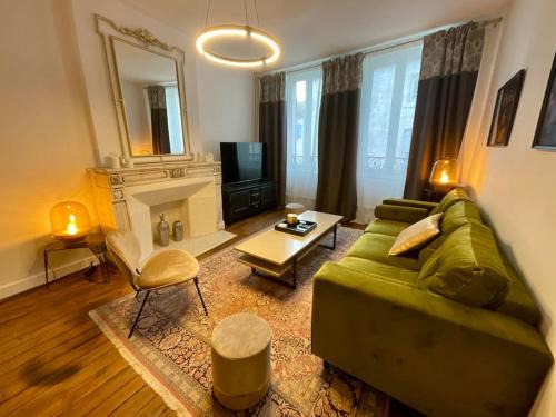 Verdun Casa | Maison Verdun Centre "L'Aparté" - Terrasse - Wifi - 8 personnes - Géré Par PrestaZen'Services