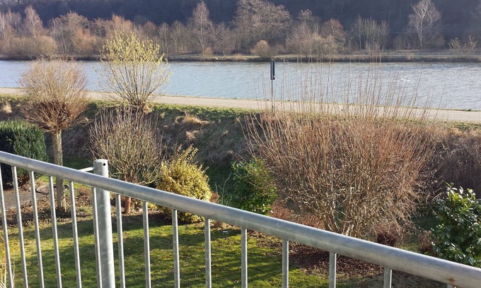 Niederleuken Apartamento | Apartamento dúplex "Belle-Saar": vacaciones justo en el río!