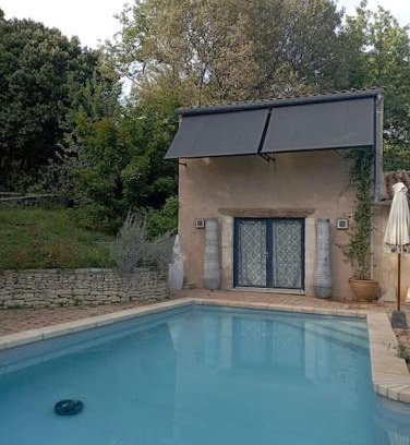 Saint-Saturnin-les-Apt Casa | maisonnette provençale piscine le petit colibri