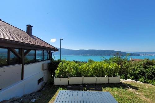 Veyrier-du-Lac Casa | Maisonnette vue panoramique lac d'Annecy